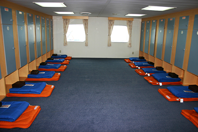 福岡~神戸 2等客室