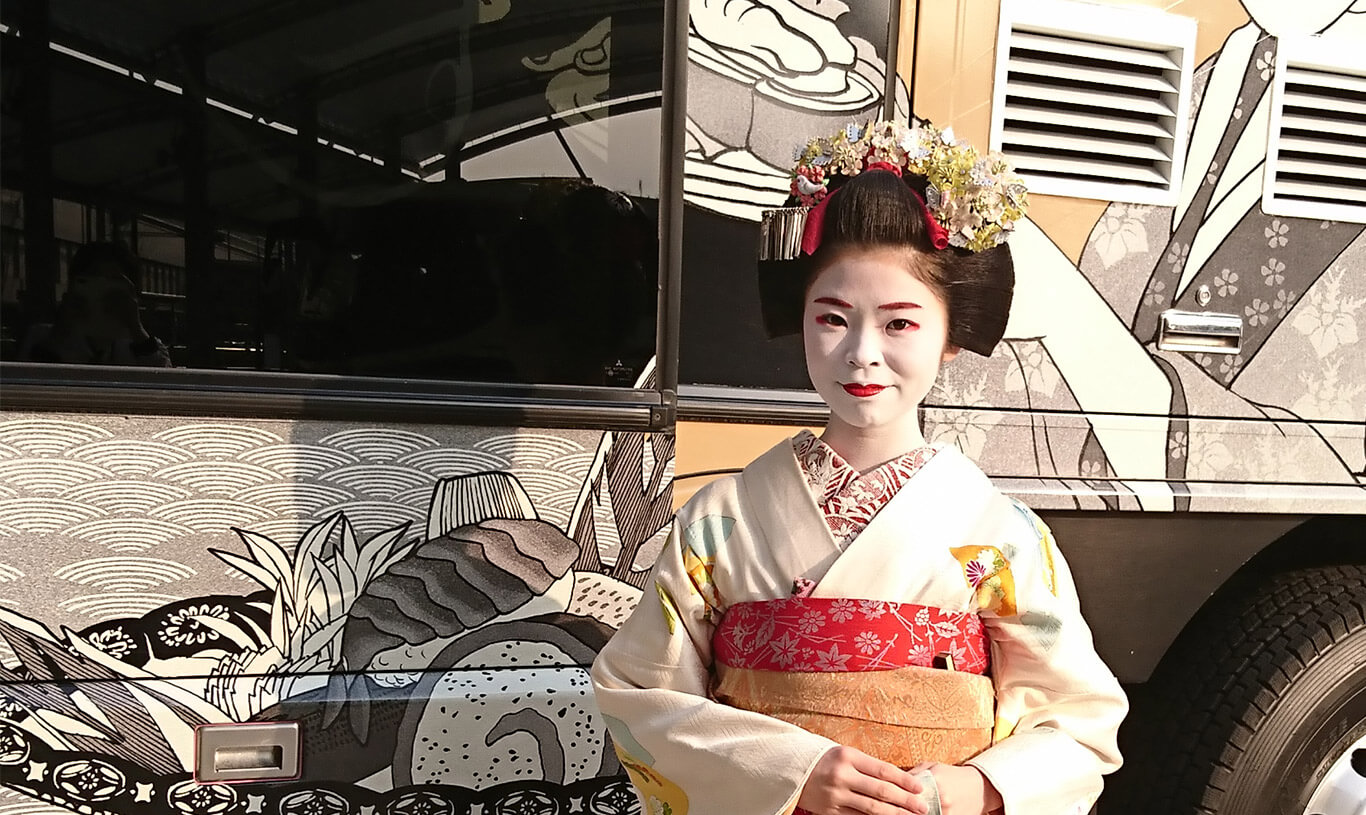 京都レストランバス 舞妓さんに会える ランチコース Willer Travel