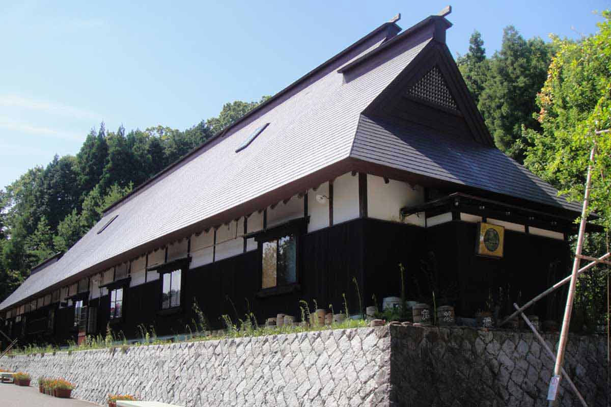 九谷焼絵付け体験会場(写真はイメージです)