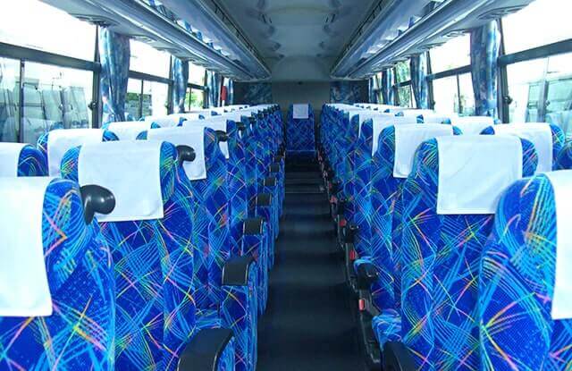 エコノミー（4列）