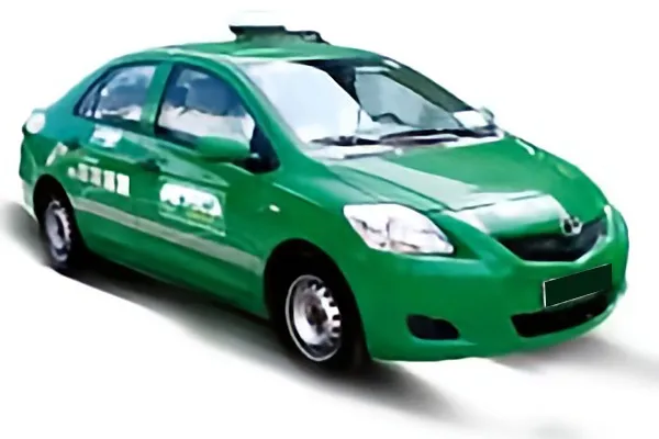 Mai Linh Airport Taxi (3人乗りの乗客の車両)