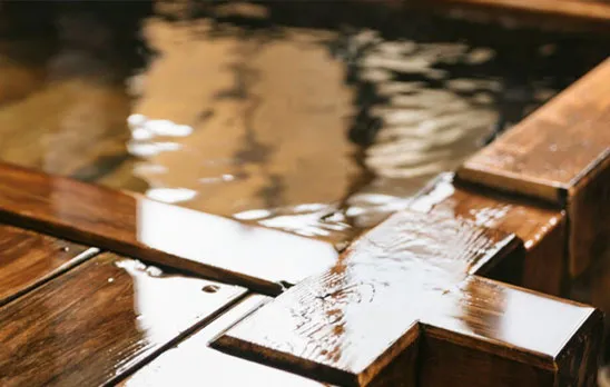 高速バスで疲れた体を癒す！大阪のおすすめ銭湯・スパ12選！早朝深夜も利用できる施設情報が満載