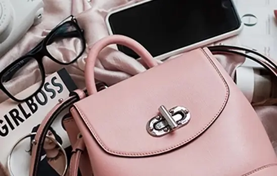 【東京ディズニーリゾート®持ち物リスト】基本・便利品・季節別・お子様連れ用まで徹底網羅