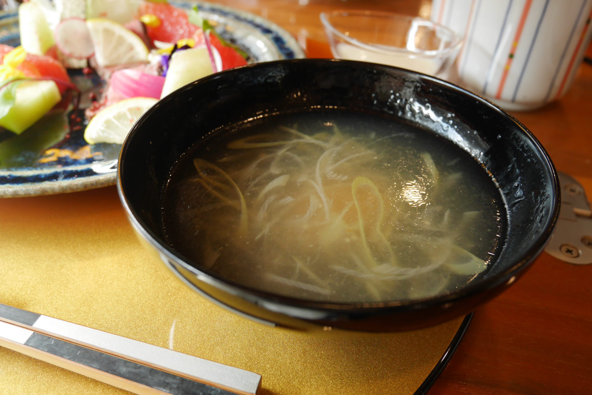 椀物　葱と生姜の葛スープ