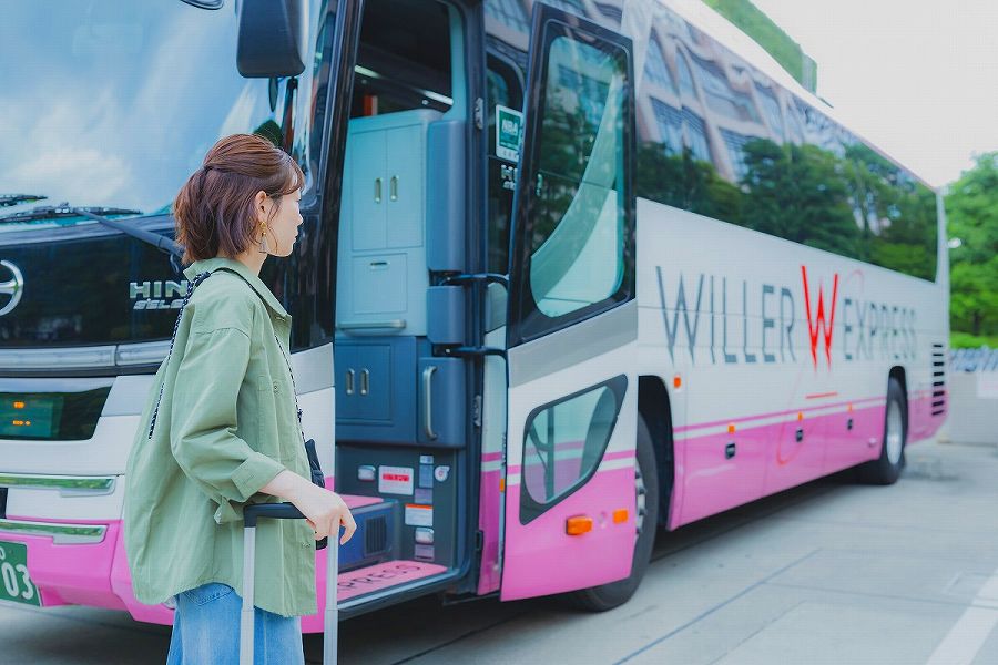 福岡からUSJへお得に行く方法！夜行バス・新幹線・飛行機・フェリー・車を徹底比較