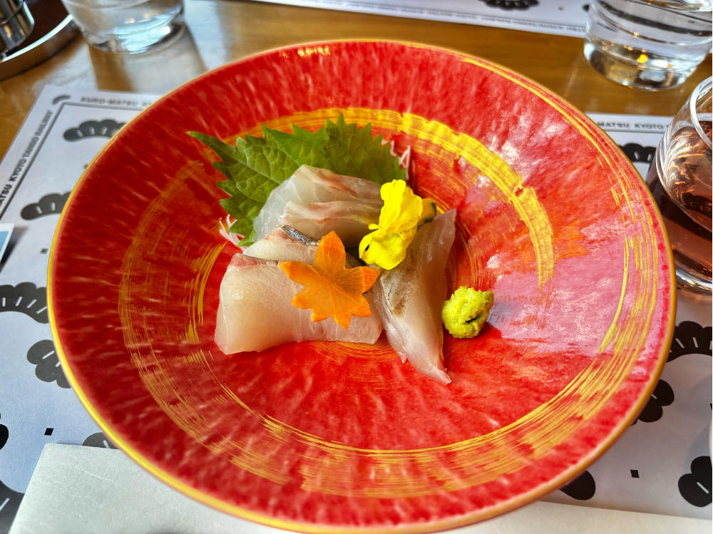 旬のお造里 三種盛り あしらい一式